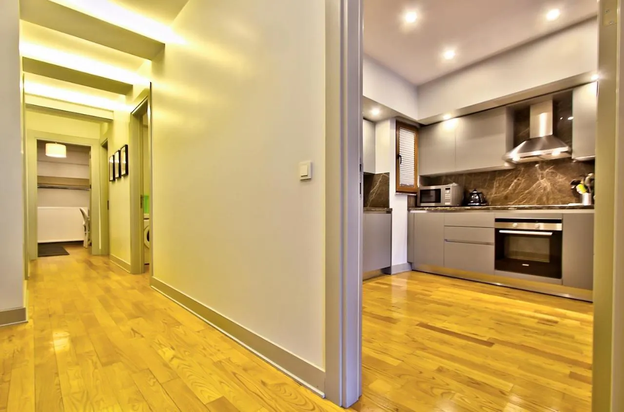 New Build With Modern Amenities And Balcony Apartment Istanbul